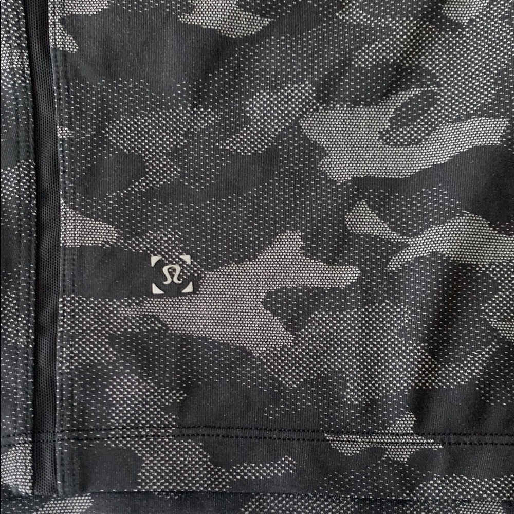 Lululemon Pace Breaker Camo Shorts - Picture 6 of 8